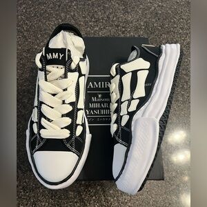 BRAND NEW Maison Mihara Yasuhiro X Amiri Mens
Size 11